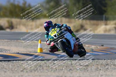 media/Feb-11-2024-CVMA (Sun) [[883485a079]]/Race 17 Amateur Supersport Middleweight/